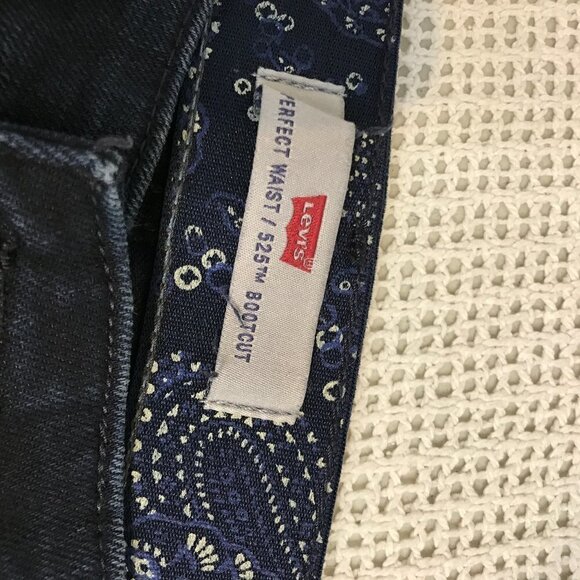 LEVIS 525 WOMENS BOOT CUT SIZE 12M - Picture 3 of 8